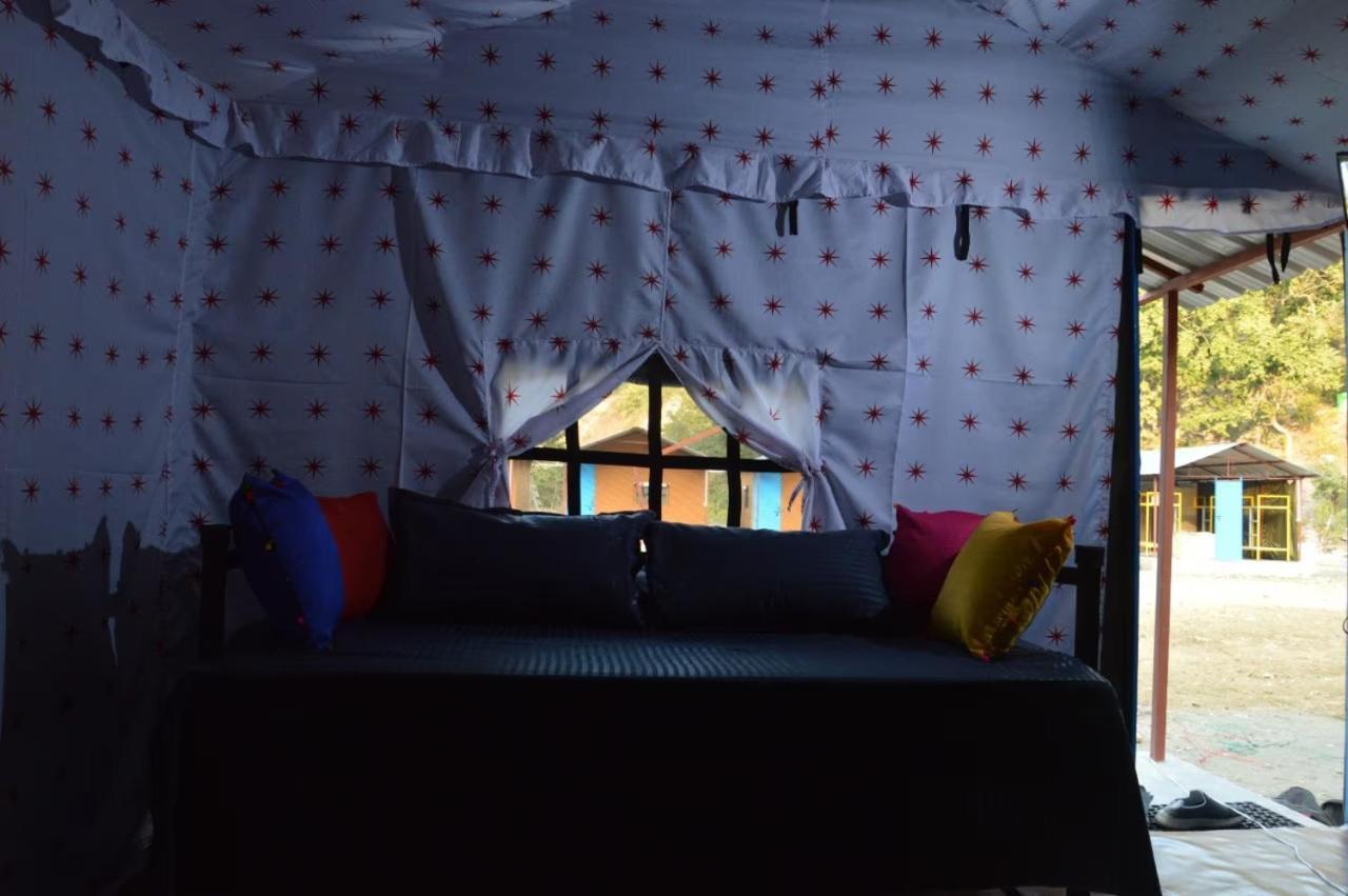 Riverside Glamping By Stayapart X Elephant Brook Bijni Kültér fotó
