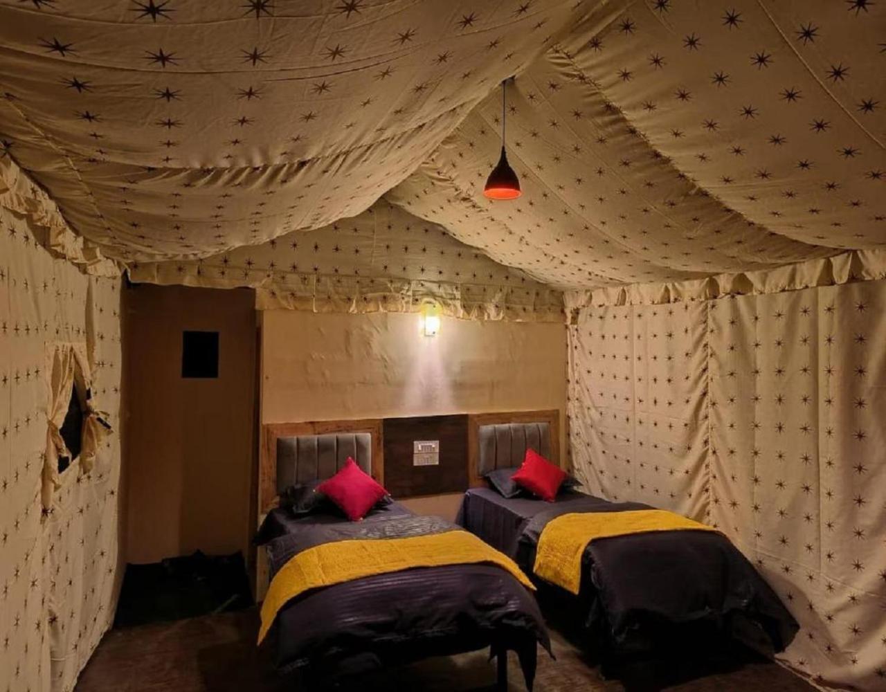Riverside Glamping By Stayapart X Elephant Brook Bijni Kültér fotó